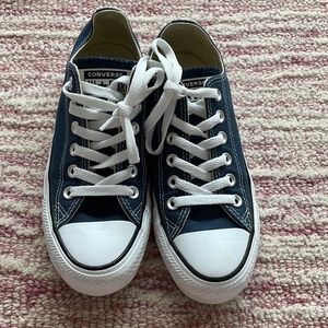 Low top Converse Size 6.5 W Blue